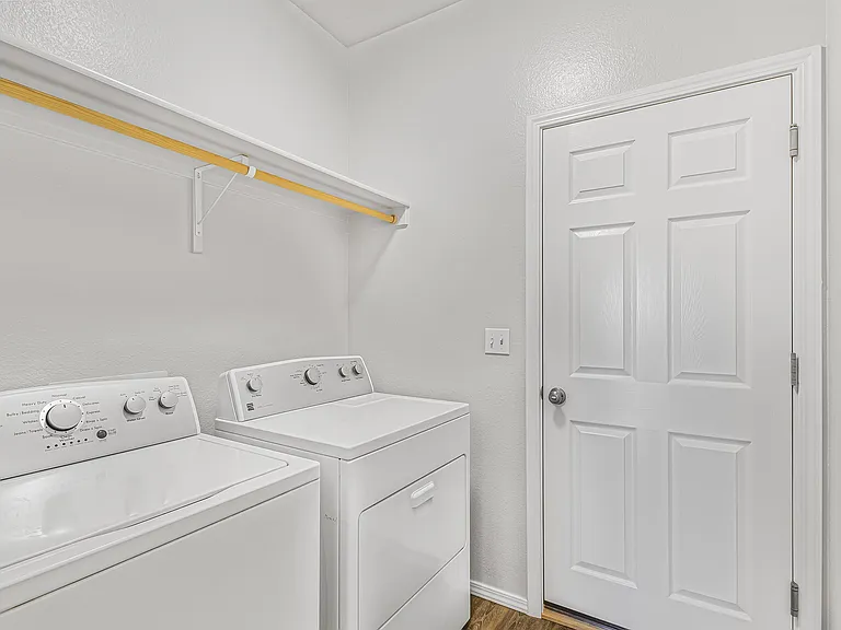 6518 E Fairmount St — Photo 21