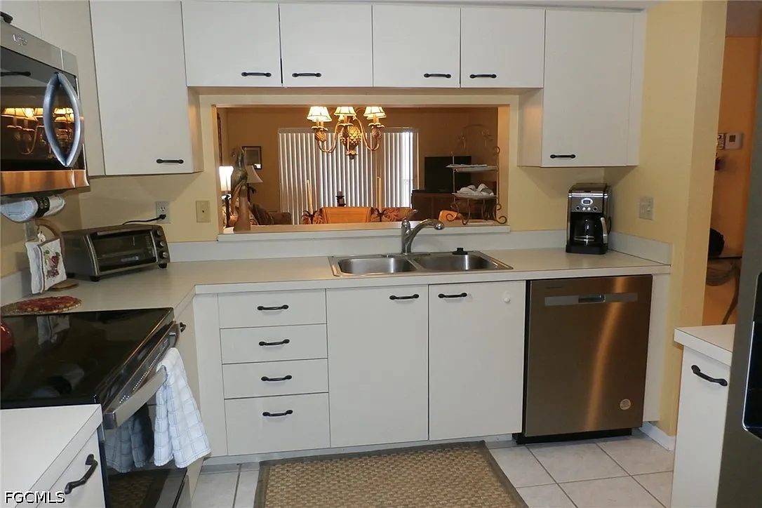 2 bed, 2.0 bath, 1106 sqft, $4,800 — Photo 4