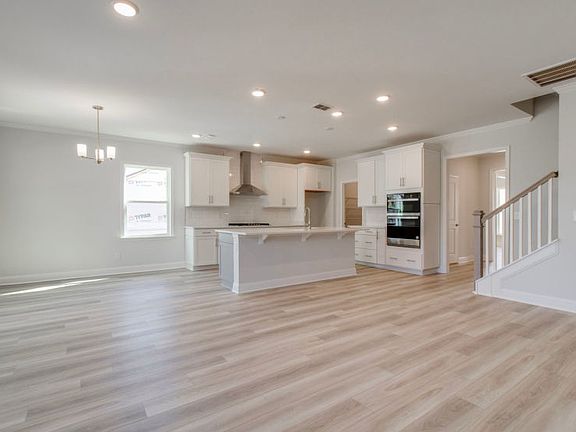 Enjoy the open floorplan concept, ideal for entertaining on any occasion