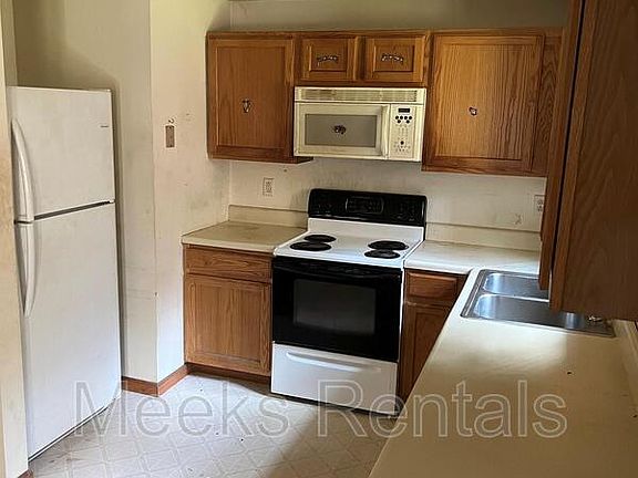 5th image of 246 Tacketts Branch Rd #16