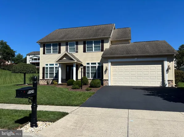 3929 Trayer Ln, Mechanicsburg, PA 17050