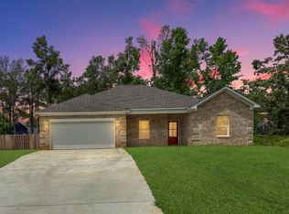 242 E Oxford St, Pontotoc, MS 38863