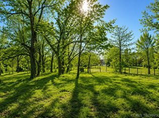 2 Hickory Bluff Rd, Sapulpa, OK 74066