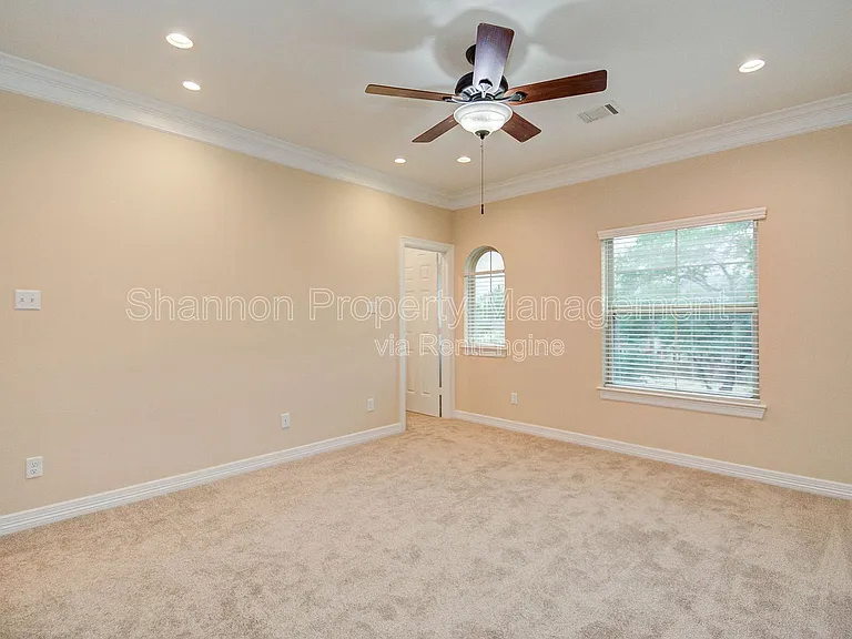 1904 Lauderdale St — Photo 13