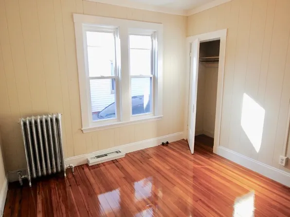 139 E Cottage St #1, Boston, MA 02125