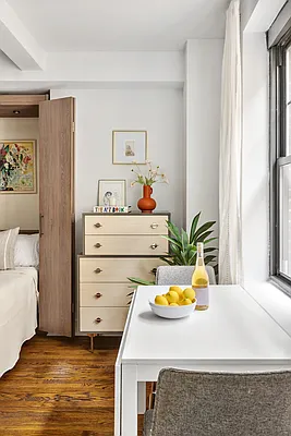 Sold by Compass | media 4