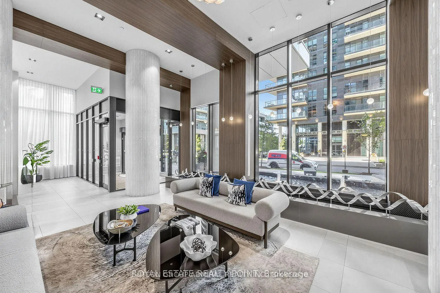 1 bed, $2,250 — Photo 3
