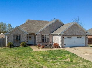 101 Blair Cir, Pea Ridge, AR 72751