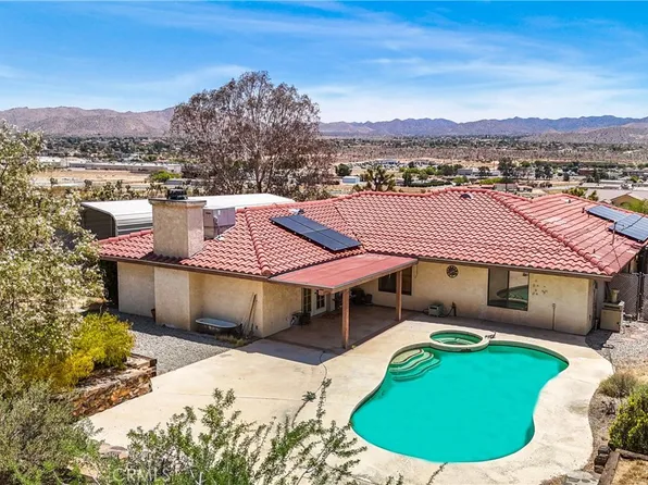 57676 Sierra Way, Yucca Valley, CA 92284