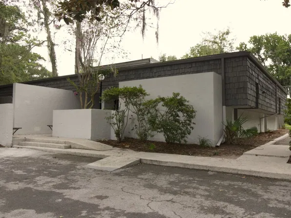 1205 NW 9th Ave, Gainesville, FL 32601