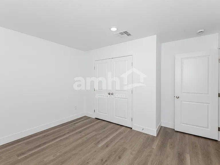 9526 Aldersyde Dr — Photo 16