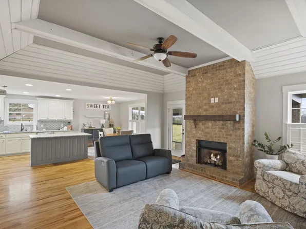 5357 Reeder School Rd, Greenbrier, TN 37073