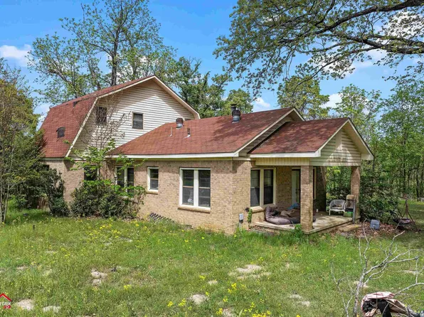 8578 Silver Spruce Rd, Gilmer, TX 75645