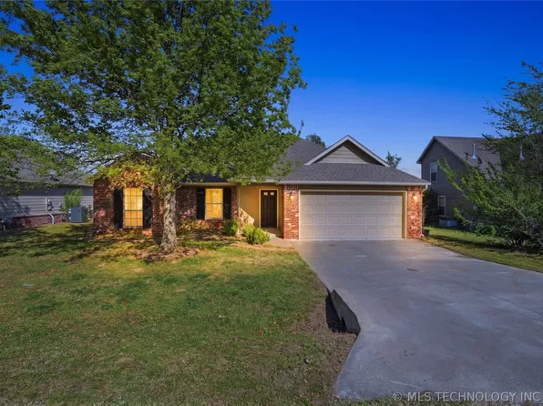 13647 N 111th Ave E, Collinsville, OK 74021