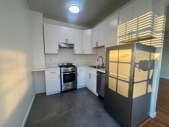 5th image of 575 Ofarrell St #219c28be9