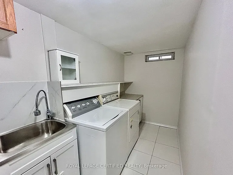 961 Stargazer Dr #BASEMENT — Photo 17
