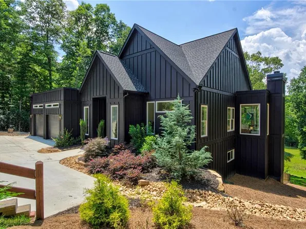 2973 Panorama Dr, Sautee Nacoochee, GA 30571