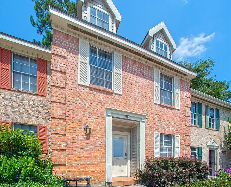 1st image of 2030 Plantation Dr Unit 15