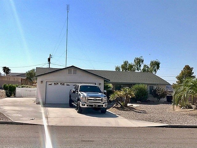 1st image of 812 Rolling Hills Dr
