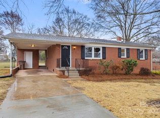 901 Wyke Rd, Shelby, NC 28150