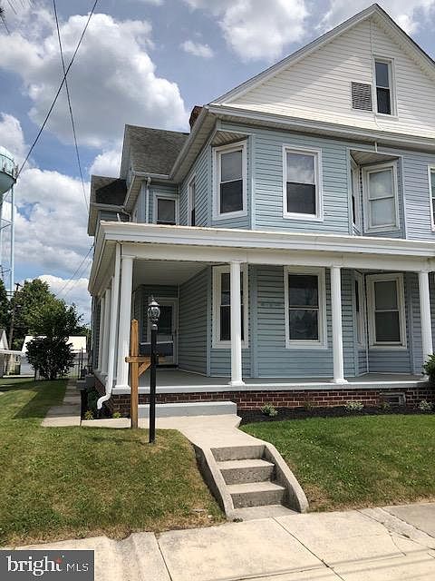 409 E Middle St, Hanover, PA 17331 | Zillow