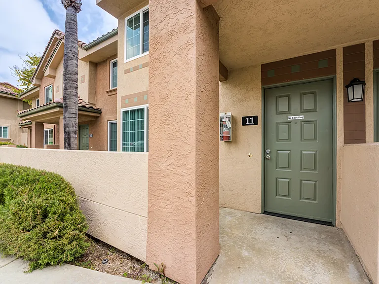 La Mesa Park - Military Housing — Photo 26