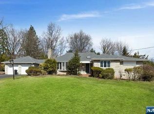 187 W Clinton Ave, Tenafly, NJ 07670