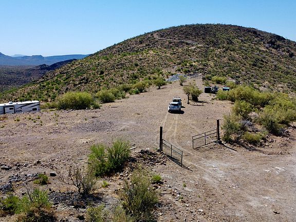 4th image of 0 N Columbia Rd #63