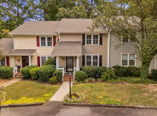 1524 Edgeside Ct, Raleigh, NC 27609