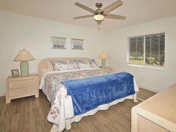 2nd image of 5932 Cranbrook Way APT C205