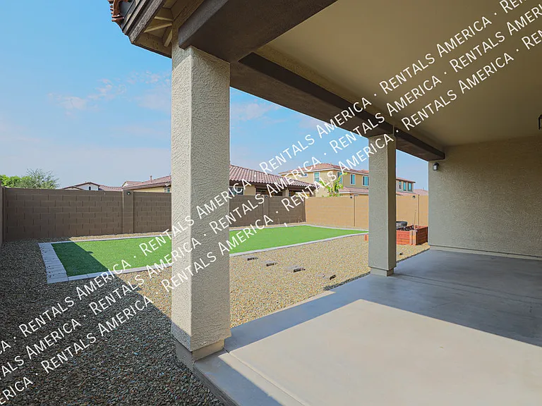 4217 W Winston Dr — Photo 27