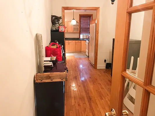 Rented by Ulas Real Estates Inc | media 31