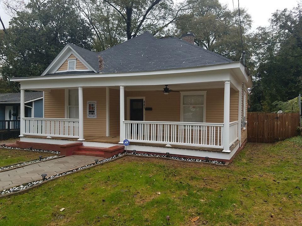 2nd image of 887 Beecher St SW