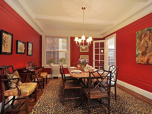 Sold by Sotheby's International Realty | media 26