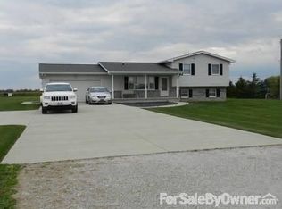 6160 N Opfer Lentz Rd, Curtice, OH 43412