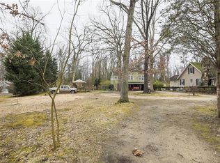 230 Crestwood Cir, High Point, NC 27260