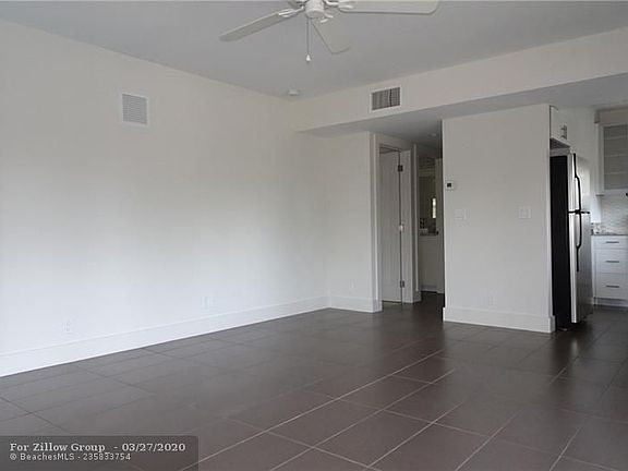 2nd image of 64 Isle Of Venice Dr APT 11