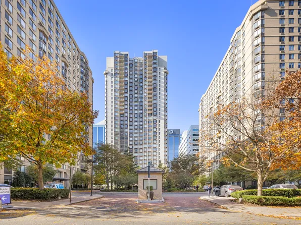 45 River Dr South image 19 of 19