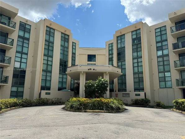 2055 SW 122nd Ave APT 507, Miami, FL 33175
