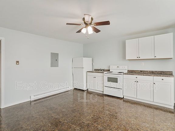 4th image of 28 W Main St #4
