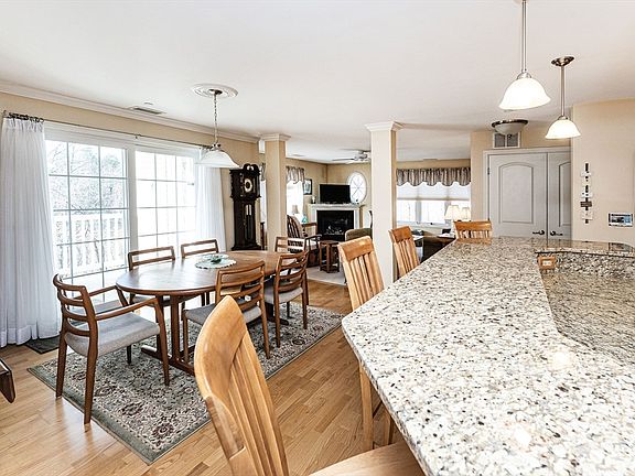 4th image of 11 Westchester Dr #102