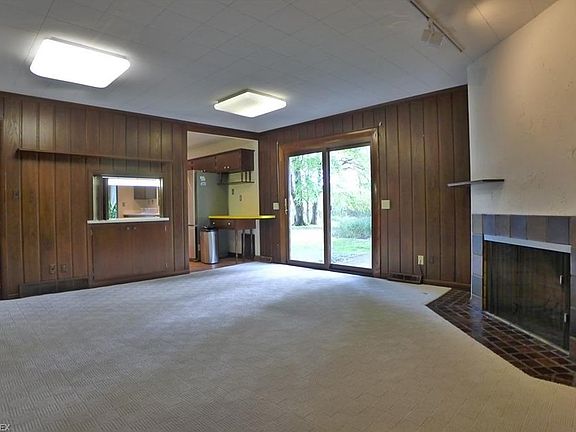 3rd image of 29776 Gates Mills Blvd