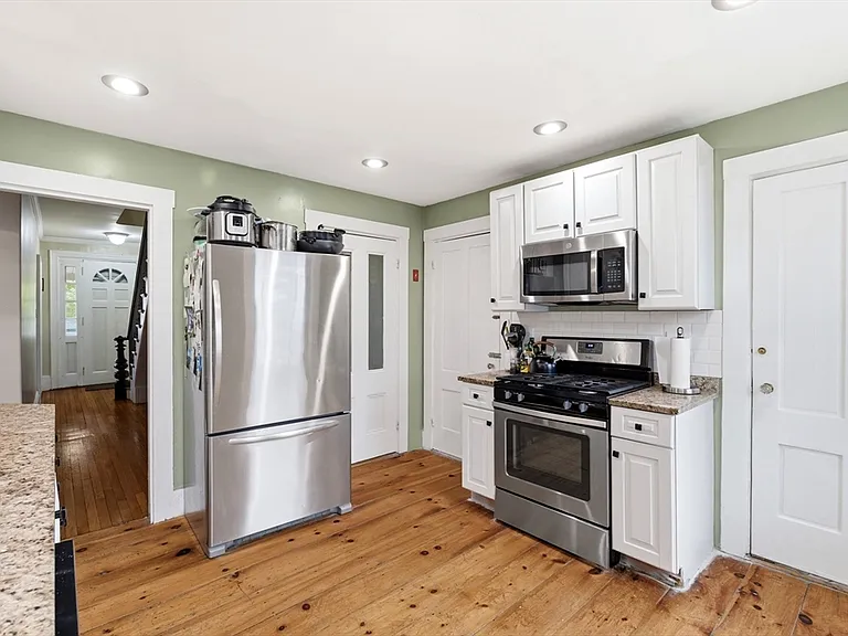 5 Osgood Pl #C — Photo 2
