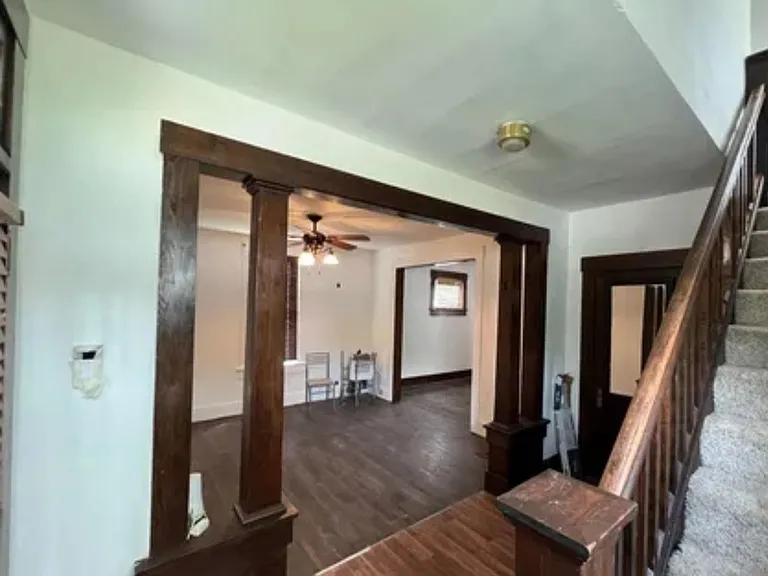 345 W Packard Ave — Photo 4
