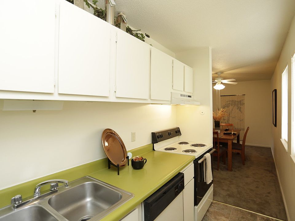1st image of 11803 Holiday Dr #808