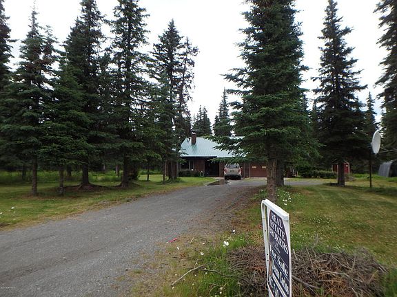 4th image of 46828 Mooseberry Ave