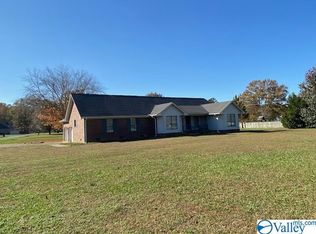 478 Meadow Wood Rd, Gadsden, AL 35901