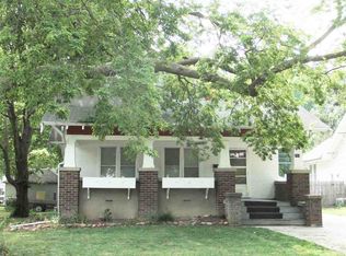 711 N 10th St, Beatrice, NE 68310