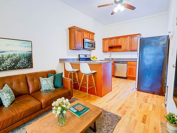 4th image of 465 Kosciuszko St #4