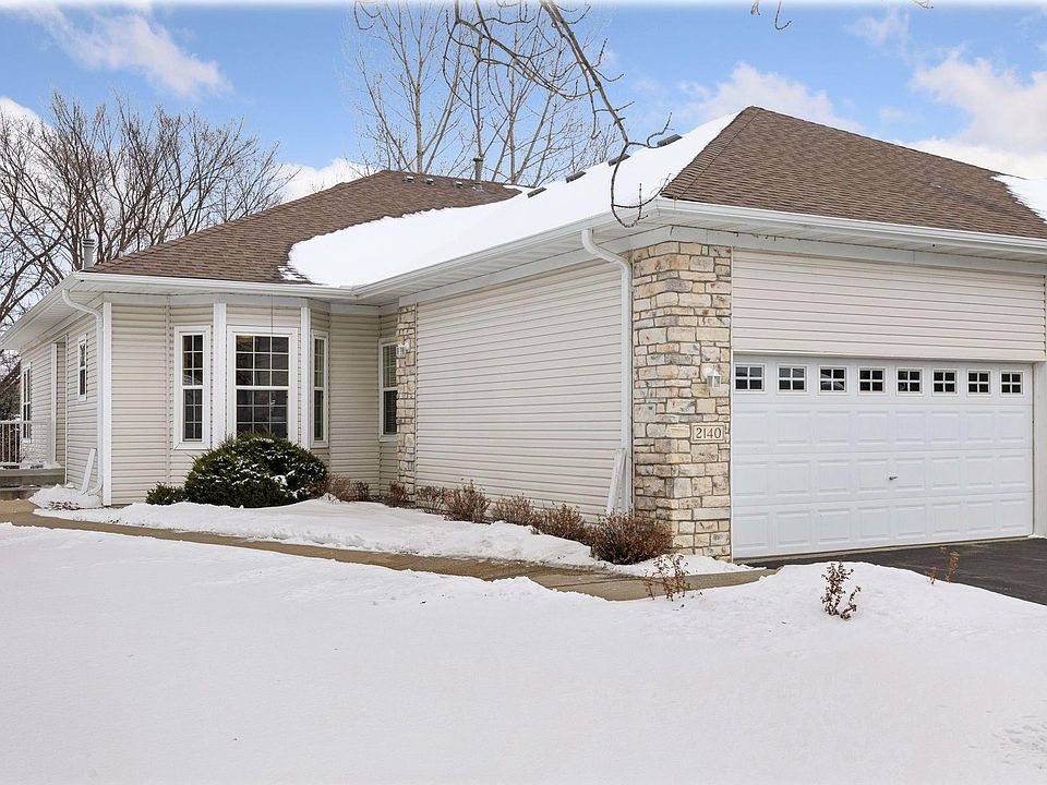 1st image of 2140 Langston Ln NE